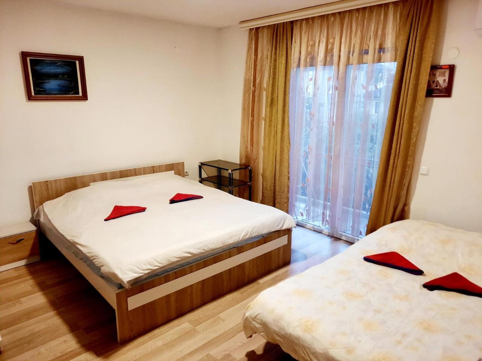 Travel Hostel - 400M From Bus Station Πέγια Εξωτερικό φωτογραφία